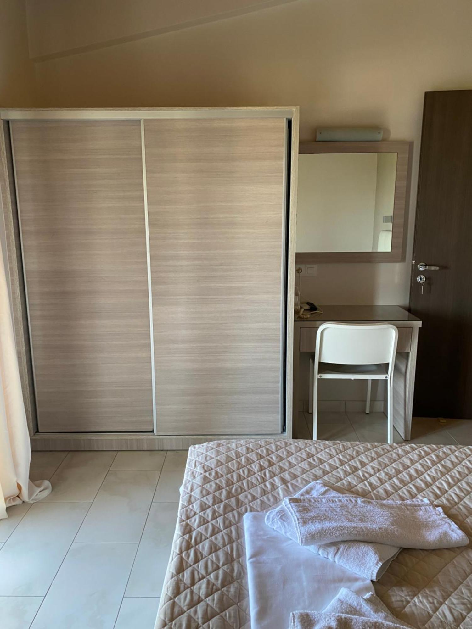 Endless Seaview Apartment B أليكيس المظهر الخارجي الصورة